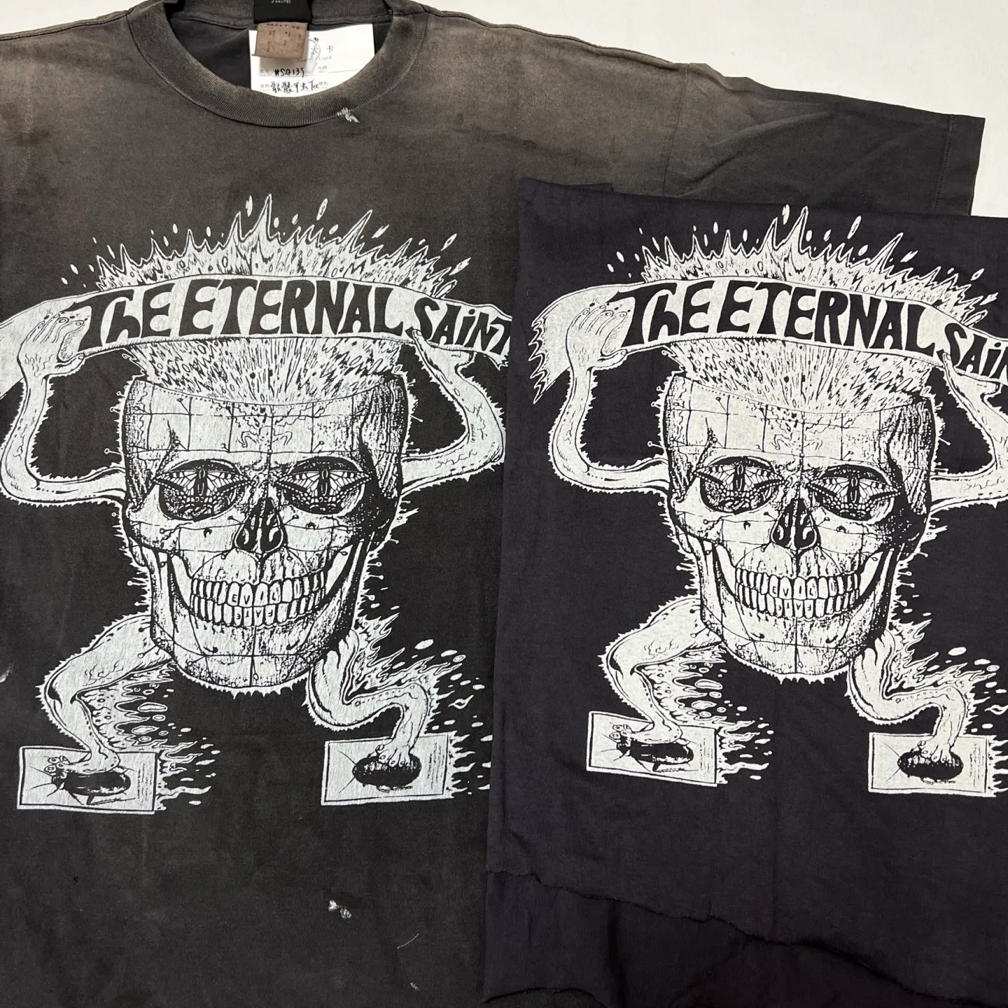 Printing proofing SAINT Mxxxxxx SS TEE/THE ETERNAL/BLK Latest model Skull beetle distressed sulfur-dyed retro short-sleeves Washed black S-XL Garment dyeing Re-washed to distress Ma Liu faded Top-notch printing process Simulated natural distressed style Genuinely correct version Original consistent main mark/washed mark/angel anti-counterfeiting mark